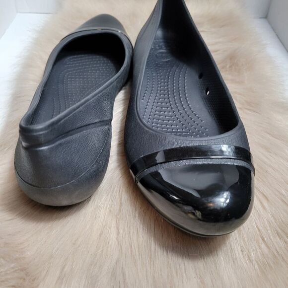 Crocs Black Rubber Cap Toe Ballet Flats Women’s  Slip On Shoes Size 10 - Picture 5 of 7